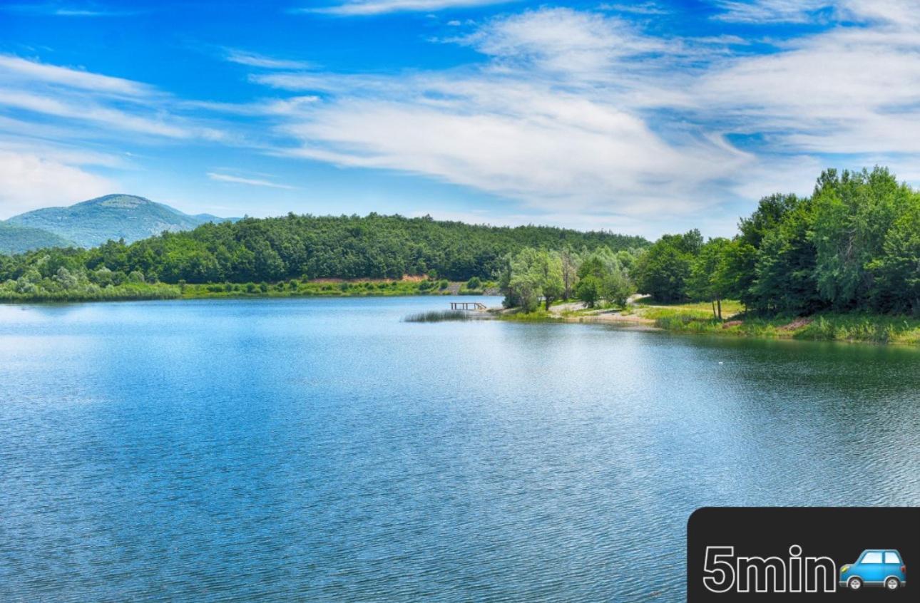 Вилла Ruralna Kuca Za Odmor Lika Lovinac  Экстерьер фото